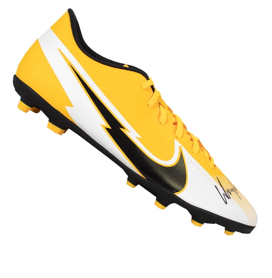 Framed Wayne Rooney Signed Football Boot - Vapor Club FG, Orange/White - Bubble Framed - Image 2