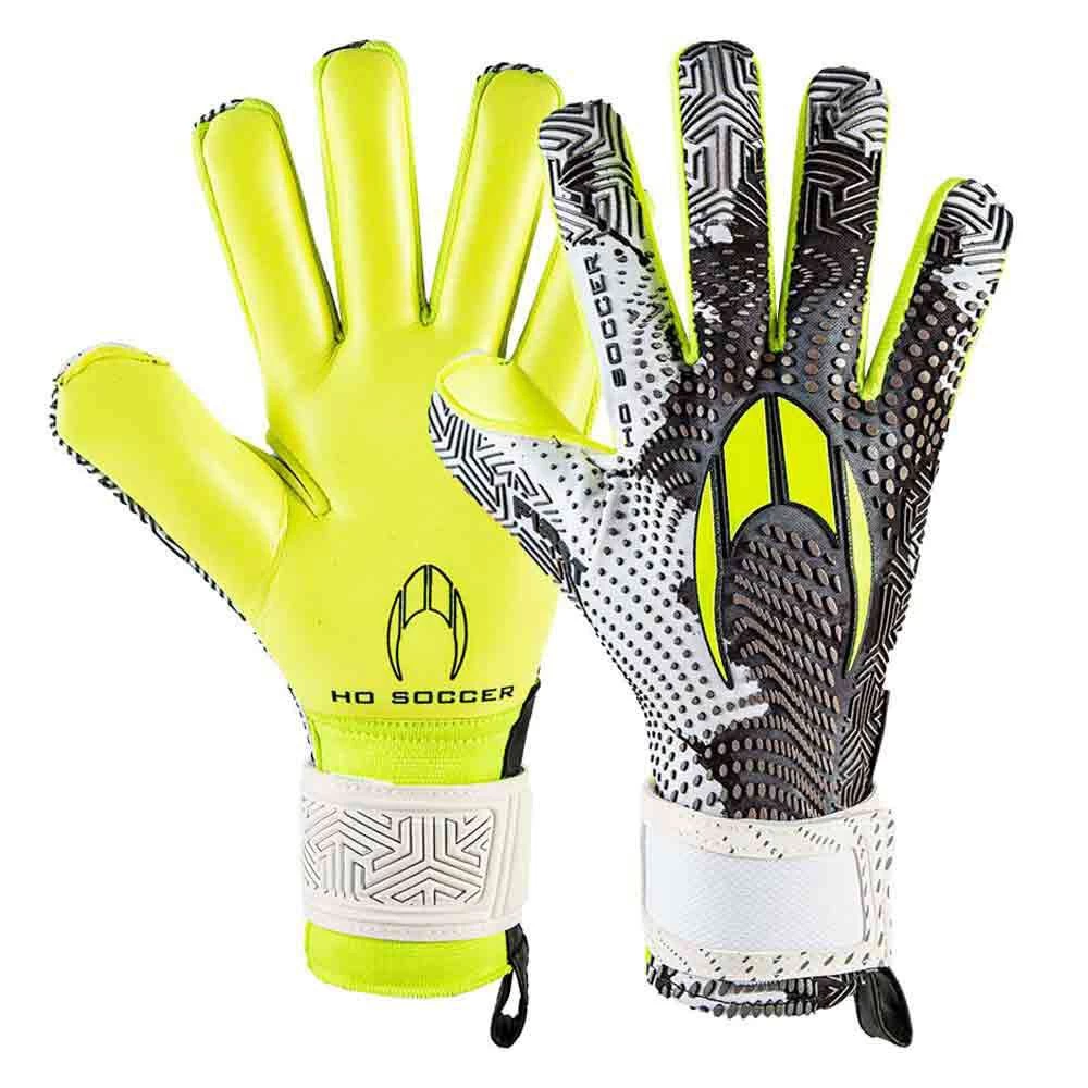 First Superlight Goalkeeper Gloves - Image 3