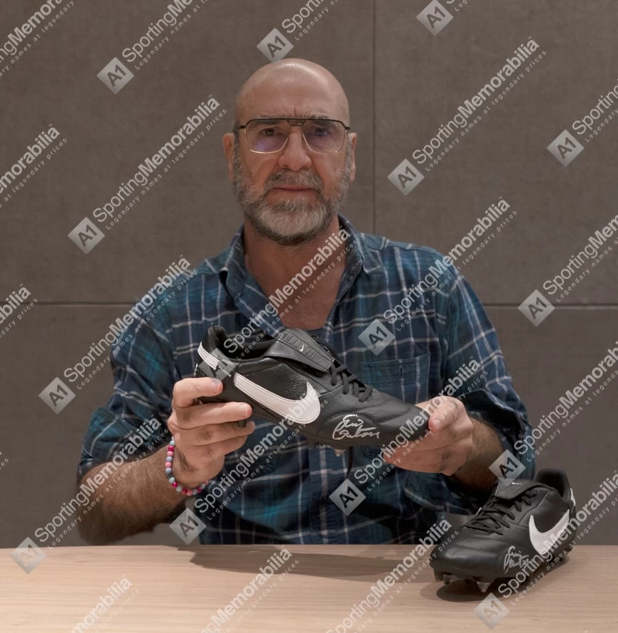 Eric Cantona Signed Football Boot - Nike Premier, Black - In Acrylic Photo Display Case - Image 4