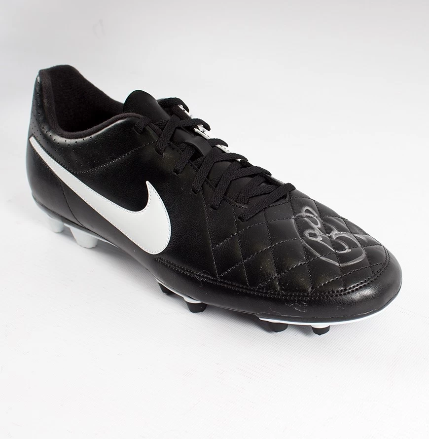 Ole Gunnar Solskjaer Signed Football Boot - Gift Box - Image 3