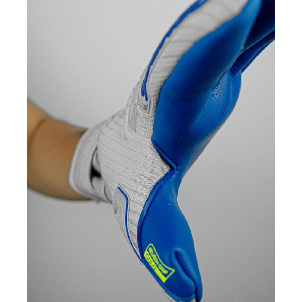 Reusch Attrakt Freegel Gold Finger Support Goalkeeper Gloves - Image 7